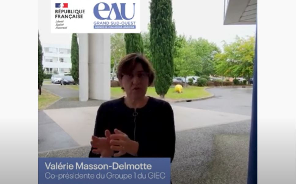 Afficher la vidéo Interview - Eau et réchauffement climatique - Valérie Masson-Delmotte (GIEC)